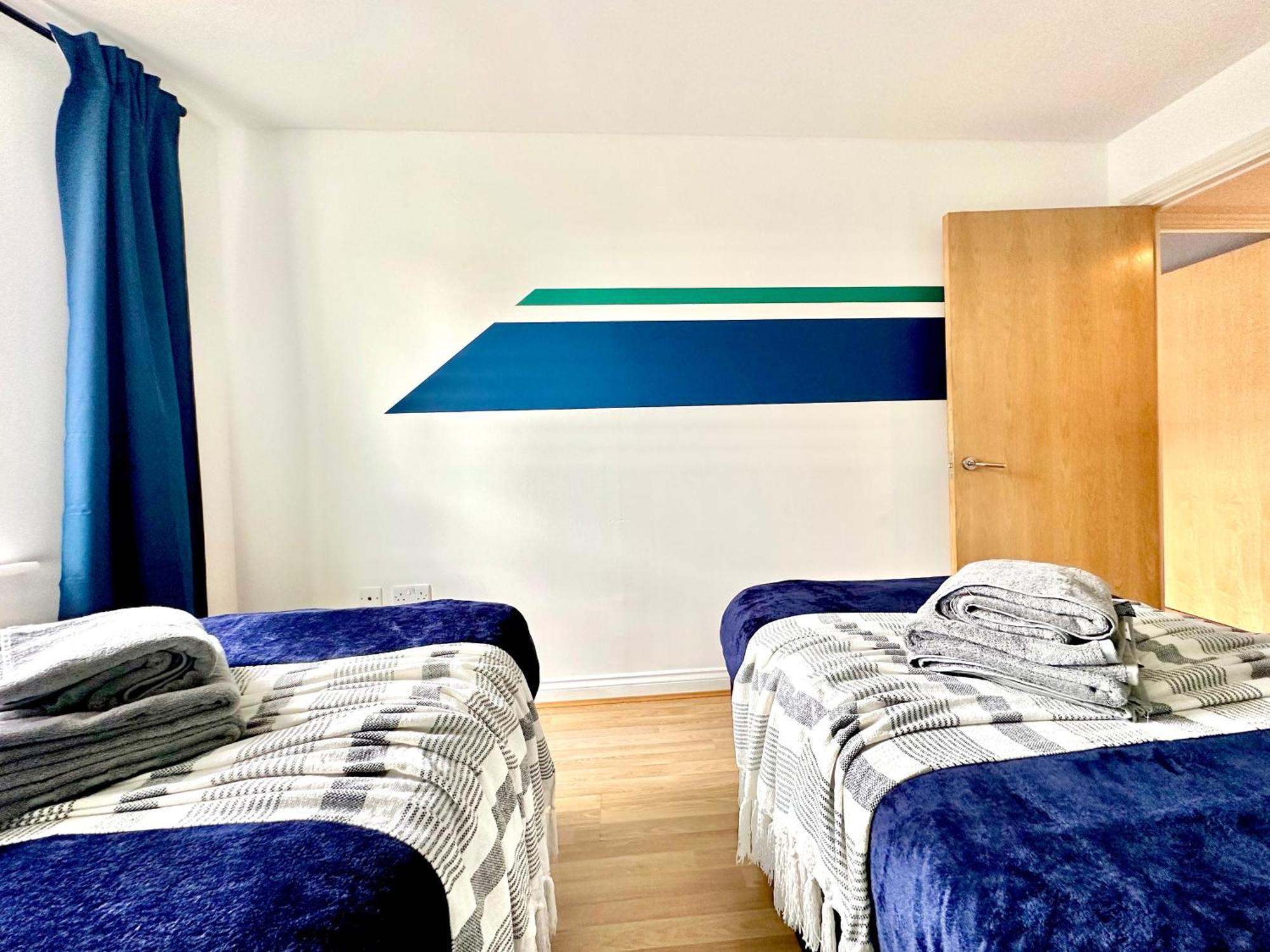 Watford Serviced Apartment, Free Parking, City Centre Exterior foto